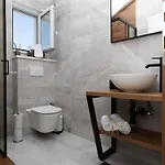 Ban Apartman