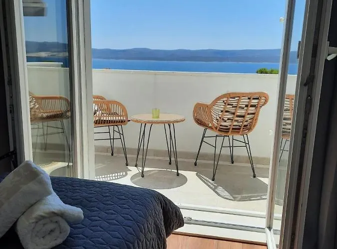 Ban Appartement Mimice