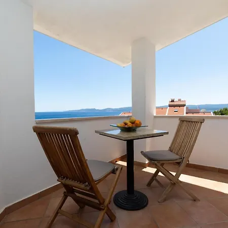 Ban Apartament